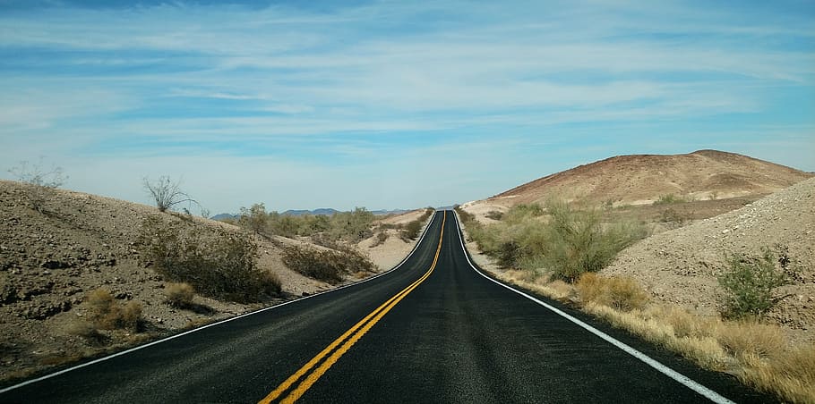 도로, 여행, 고속도로, 황달, 하늘, 사막 길, 2 차선 고속도로, 사막 하늘, 사막 장면, 외로운 길