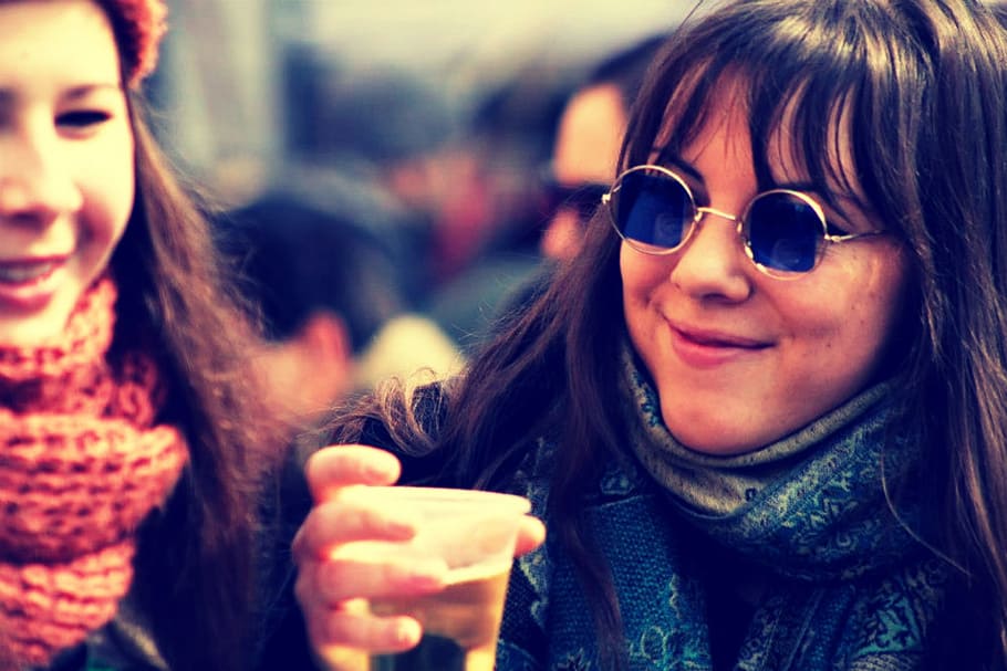 Girl, Beer, Freedom, Young, Lady, bríle, dom, young, lady, alcohol, woman