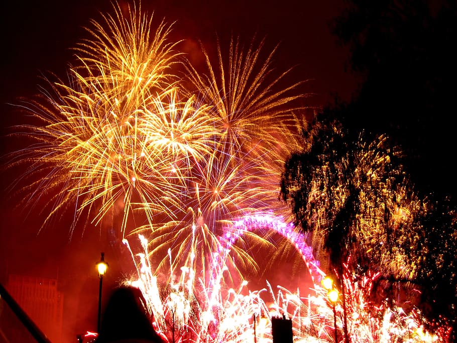 fireworks, london, london eye, ferris wheel, new year's eve, motion, celebration, firework, arts culture and entertainment, illuminated