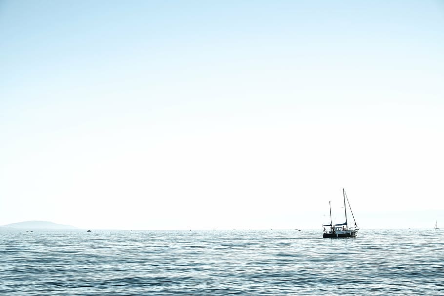 barco branco vela, barco, mar, dia, natureza, água, oceano, superfície, ondulações, céu