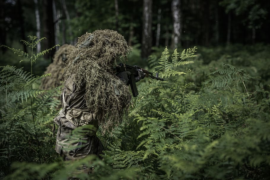 soldier, the war, the army, conflict, the military, rifle, gun, camouflage, forest, military
