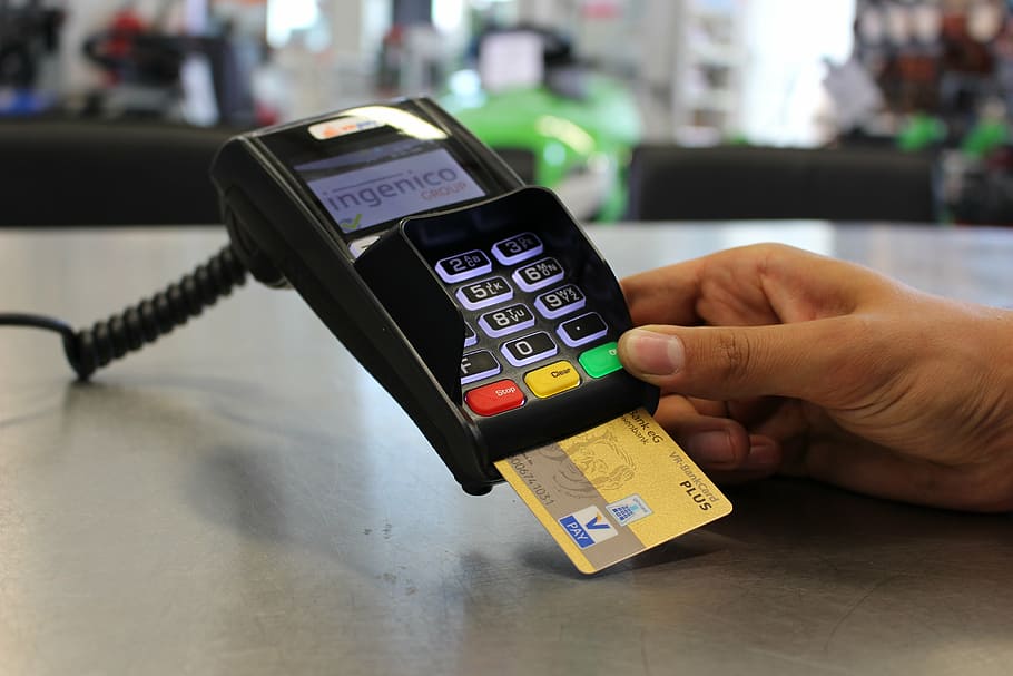 ingenico credit card terminal, visa card, ec-cash, paymentsatm, money, cashless, mastercard, bank card, bank, coins