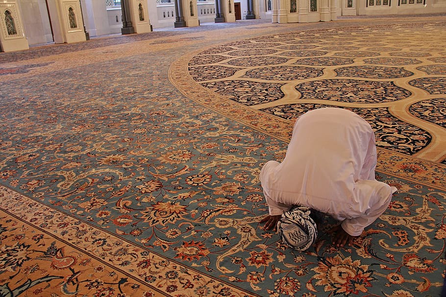 man, wearing, turban, kneeling, brown, multicolored, carpet, pray, prayer, design