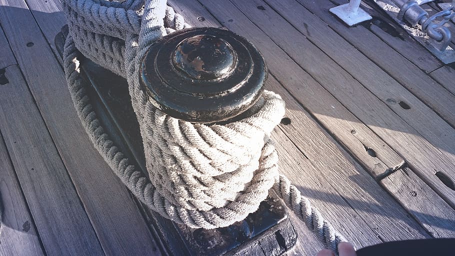 bollard, deck, rope, wood - material, nautical vessel, day, metal, strength, mode of transportation, transportation