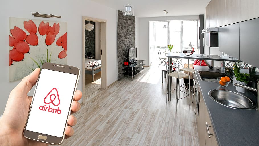 airbnb, air bnb, apartamento, apartamentos en alquiler, alquiler, plataforma, alojamiento, hotel, libro, en vivo