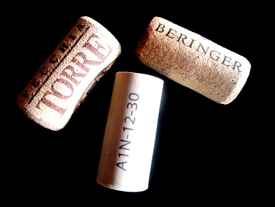 cork, wine corks, bottle corks, wine, labels, closures, drink, text, studio shot, communication