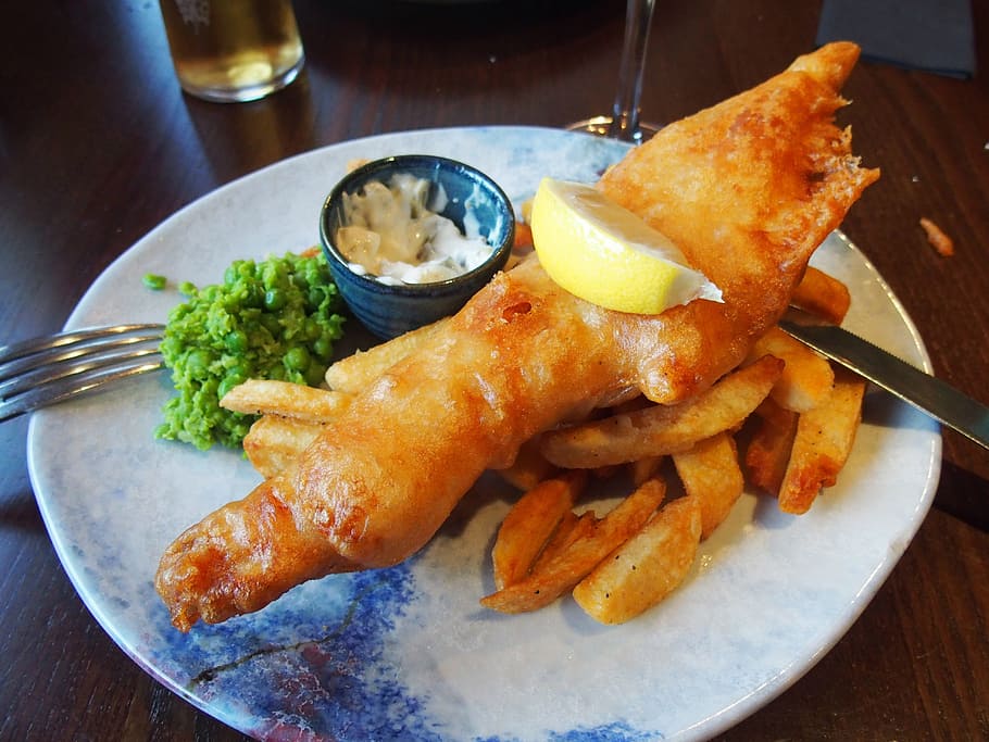 cooked, meat, serve, white, plate, fish and chips, scotland, united states, flat, traditions