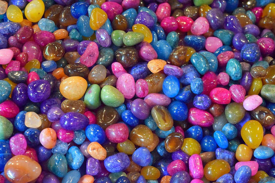 pilha de doces, pedras coloridas, pedras, fundo, pano de fundo, brilhante, natureza, cor, idéias, material