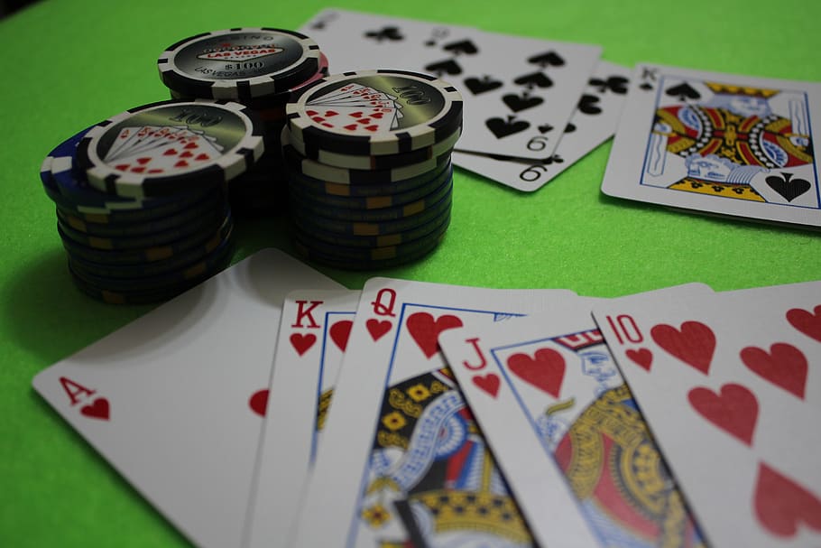poker over blackjack