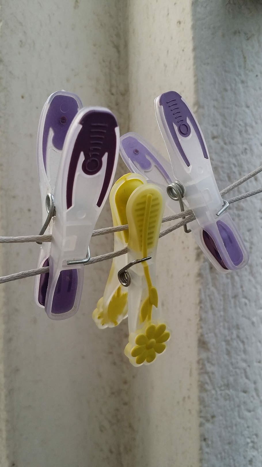 Clothing, Rope, Tweezers, Order, Lilac, yellow, indoors, close-up, day, still life