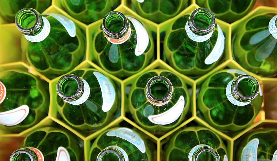 beverage, green, empty, bottle, container, green color, drink, backgrounds, refreshment, alcohol