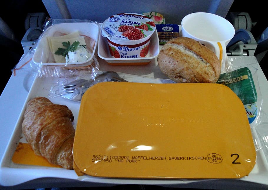 breakfast, plane, food, lufthansa, croissant, food and drink, bread, freshness, still life, ready-to-eat