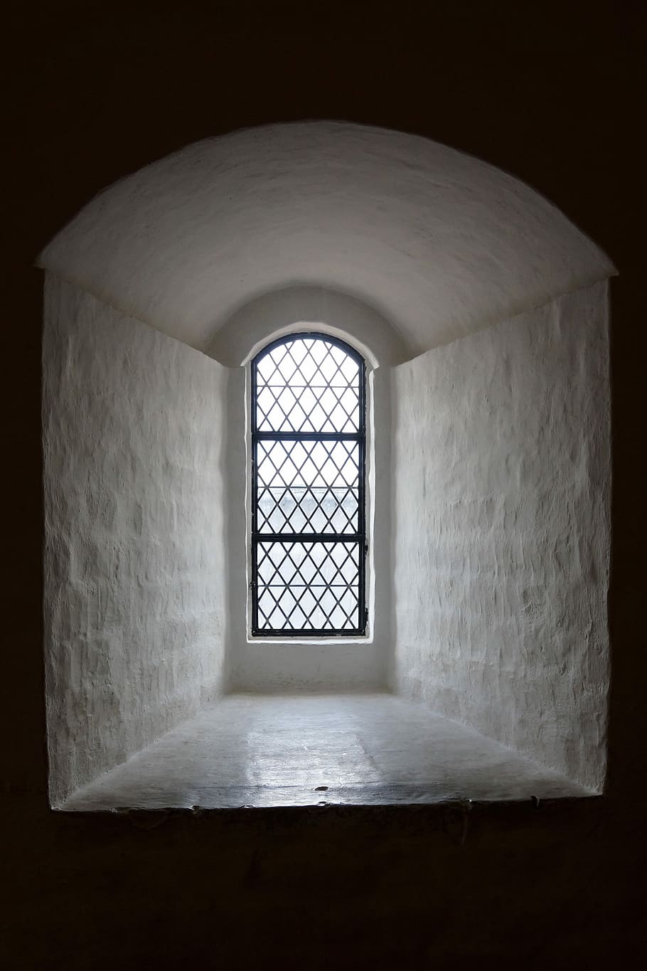 Window, Recess, Castle, the window recess, castle window, white wall, inside the box, architecture, indoors, architecture And Buildings