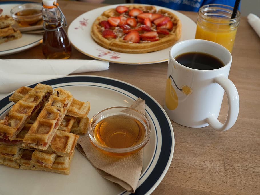 plate, waffles, cup, coffee, breakfast, strawberries, plates, tasty, delicious, orange juice