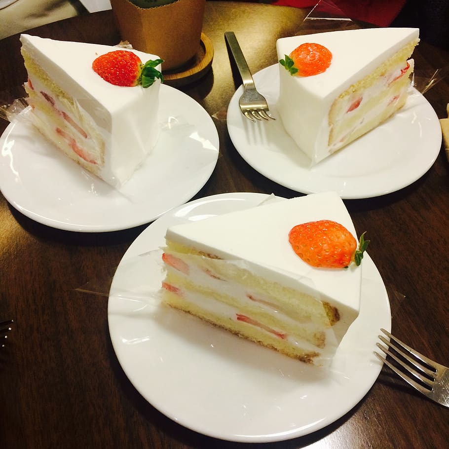 cake, food, something to eat, strawberry cake, food and drink, freshness, fruit, healthy eating, plate, table