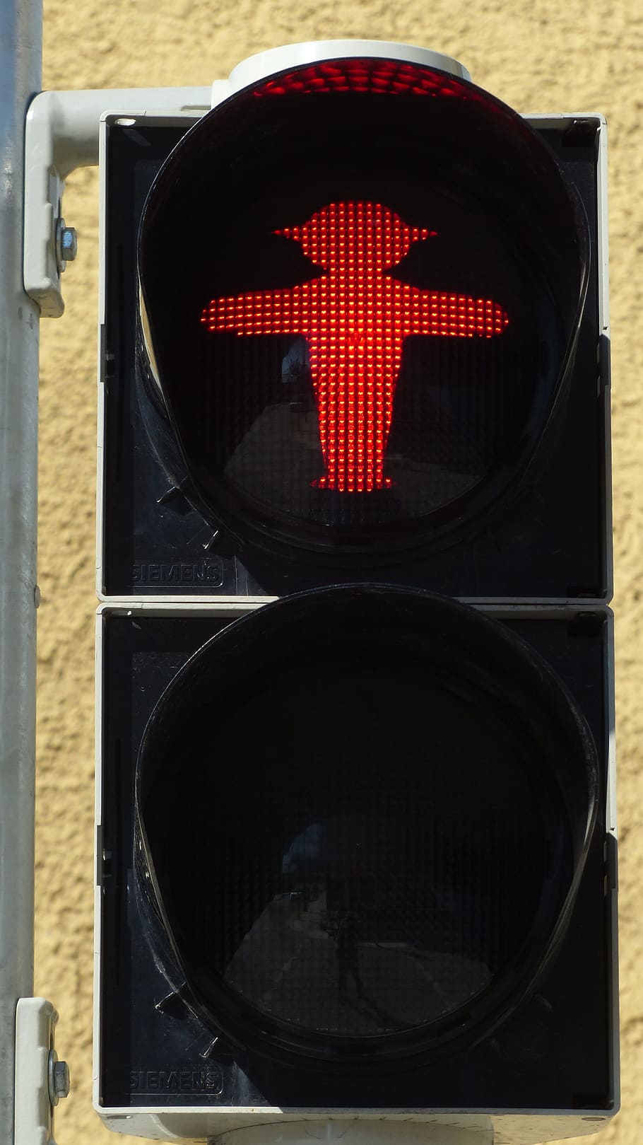 traffic lights, footbridge, Traffic Lights, Footbridge, little green man, traffic signal, red, males, light signal, foot gear males, road sign