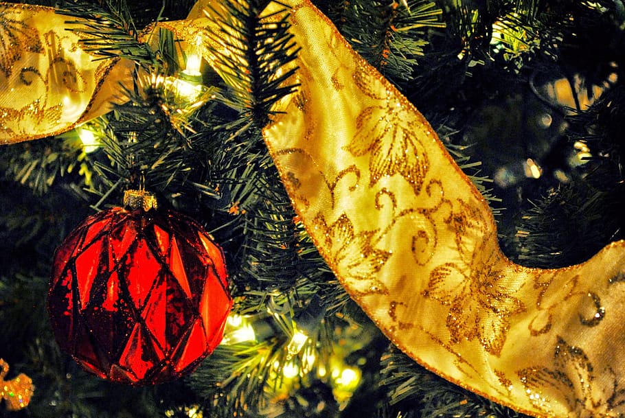 christmas, tree, decoration, ornament, red, ribbon, christmas tree, holiday, seasonal, ball