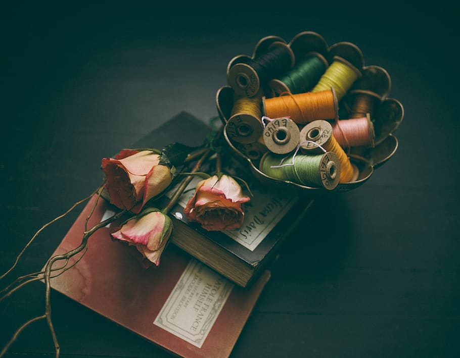 still, items, things, flowers, books, journals, yarn, thread, bokeh, table