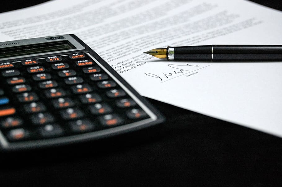 hitam, kalkulator meja, di samping, pulpen, dokumen, perjanjian, tanda, bisnis, kertas, pena