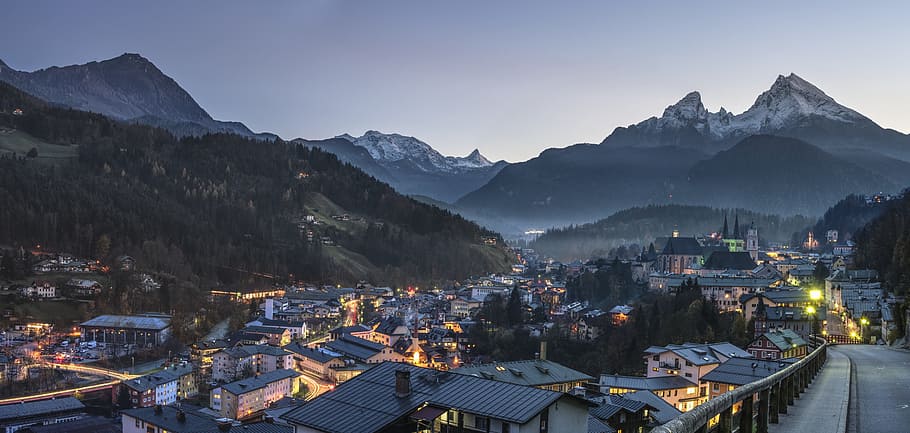 alto, foto de ángulo, edificios de la ciudad, montaña, tenue, cielo, Berchtesgaden, alpino, Watzmann, Parque Nacional Berchtesgaden