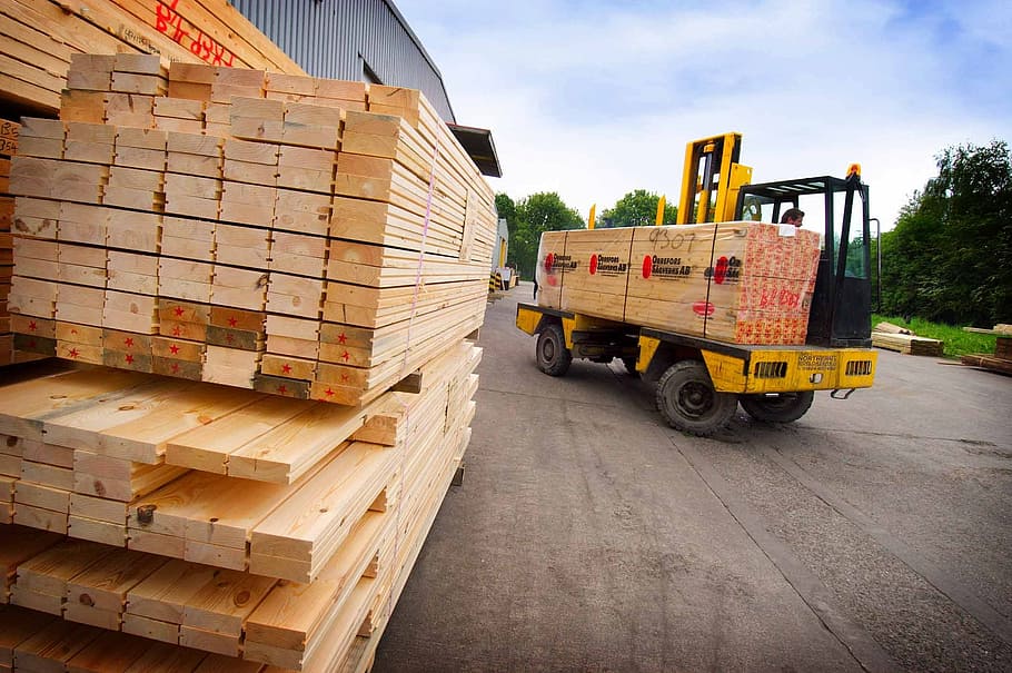 lote de vigas de madera, camión, madera, productos laminados, industria, apilar, construcción, construir, almacenamiento, tablero