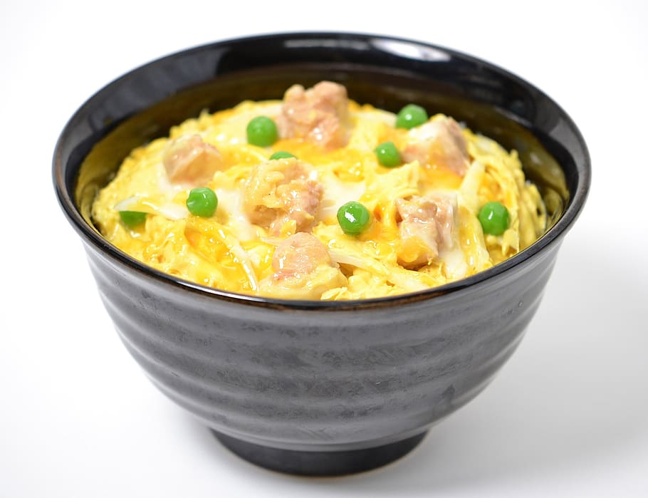 tazón de cerámica gris, huevo, tazón de arroz, comida japonesa, comida, donburi, oyakodon, pollo, lomo blanco, sopa