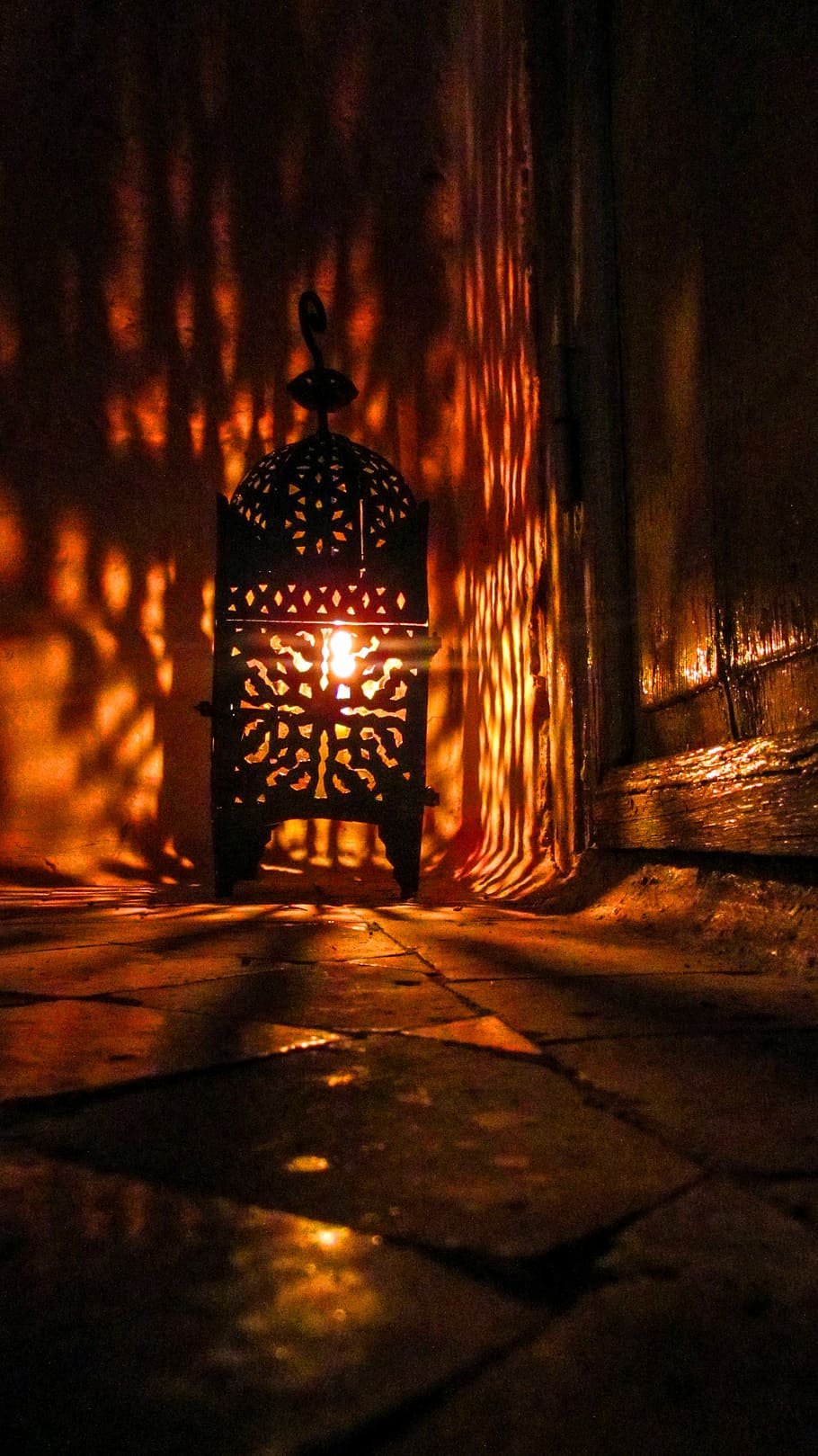 brown floor lamp, arabic, oriental, lamp, mosaic, morocco, moorish, light, shadow play, lantern