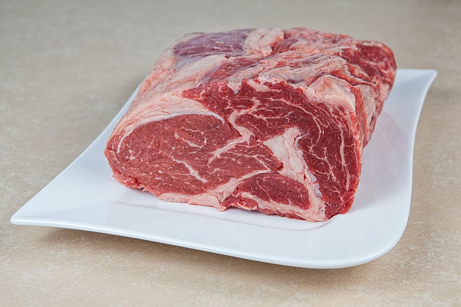 mentah, daging, putih, keramik, piring, resep, daging sapi, manfaat dari, steak, gandum