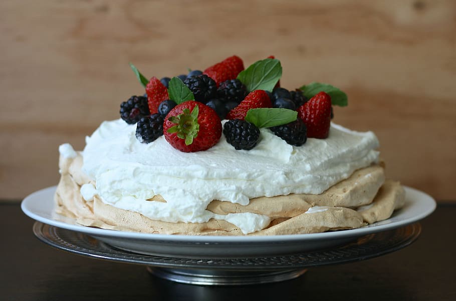 waffle, whipped, cream, strawberry toppings, served, white, plate, mixed berries, pavlova, pie