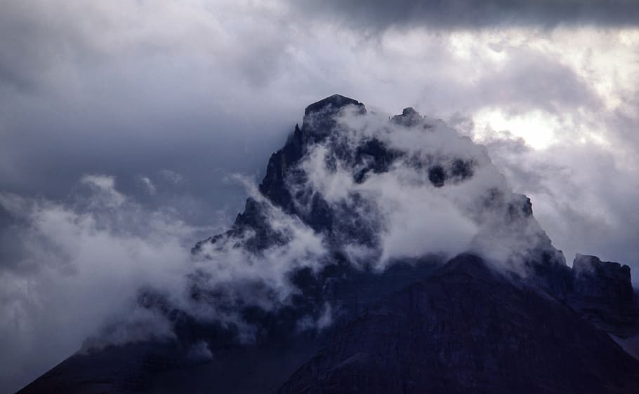 mountain range, nimbus clouds, mountain, showing, summit, fog, daytime, cloud, hill, highland