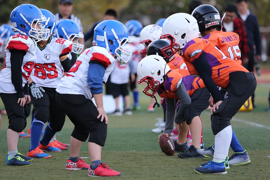 football, athletes, american football, sports, competition, team, helmet, play, group of people, sport - Pxfuel