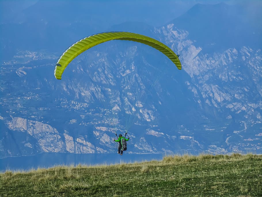 italy, garda, monte baldo, paraglider, nature, malcesine, mountains, landscape, fly, alpine