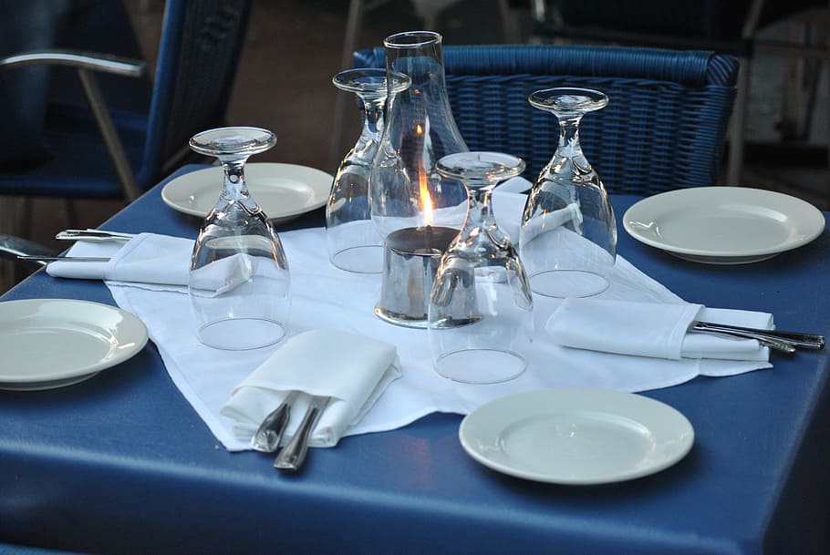 white, ceramic, plate, wine glass, blue, square, top, table, ceramic plate, blue square