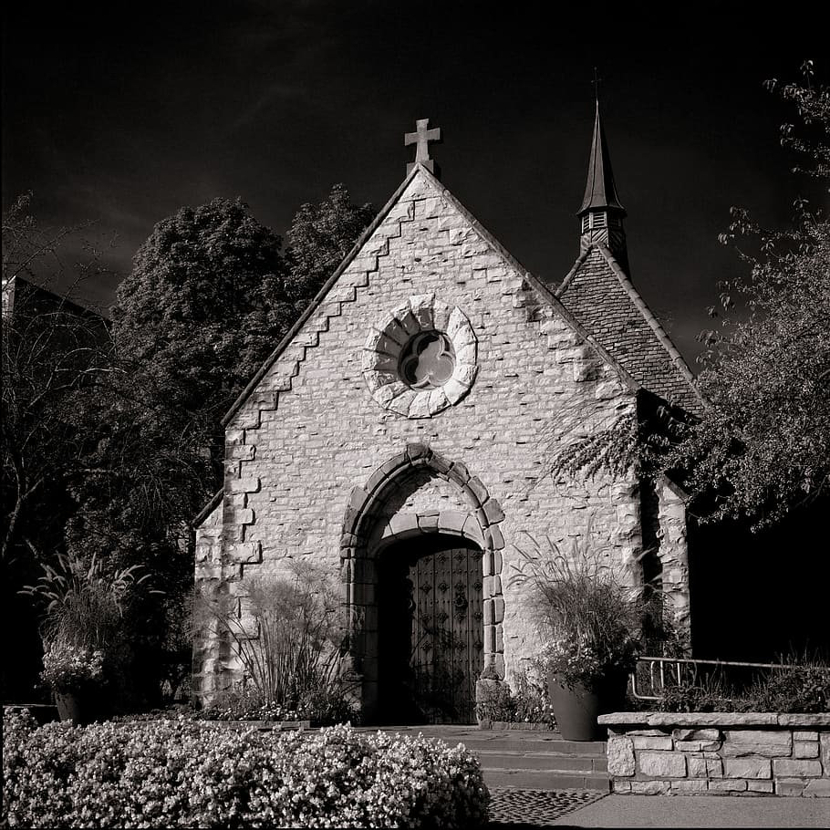 chapel grayscale photography, architectural, joan of arc chapel, marquette university, church, cross, france, french, history, saint