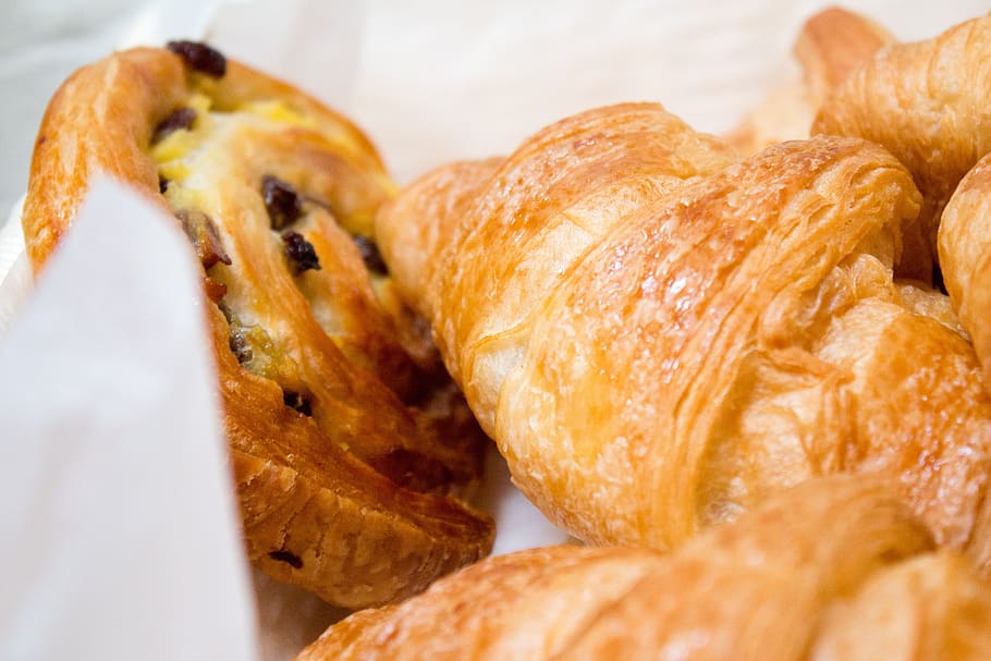 croissant, pastry, baking, food, french, sweet, snack, raisin, food and drink, close-up