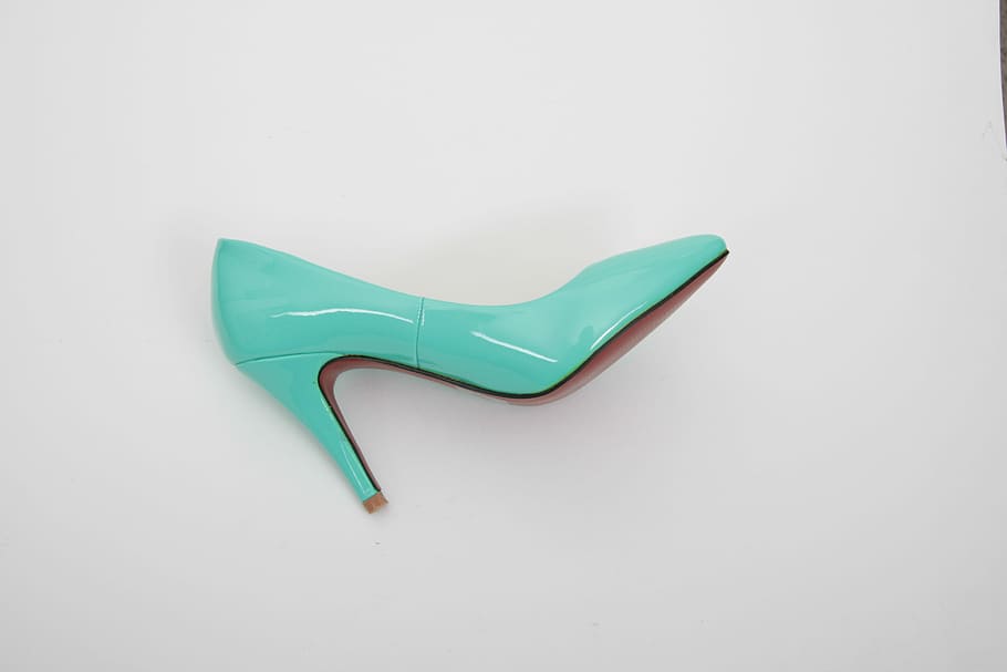 unpaired, teal, patent, leather, platform, stiletto, heel, white, surface, patent leather