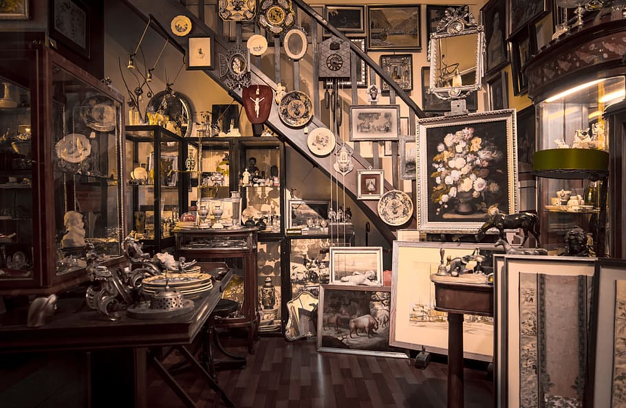 decorations inside house, antique, shop, vintage, old, retro, classic, decoration, frame, ornament