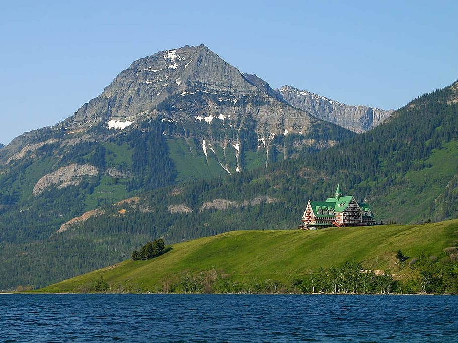 country house, house, loneliness, lonely, individually, alone, lake, mountains, rest, canada