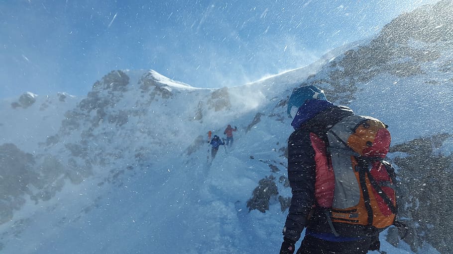 gente, escalada, nieve, cubierto, montaña, durante el día, gaishorn, montañismo, montañas de tannheimer, tirol