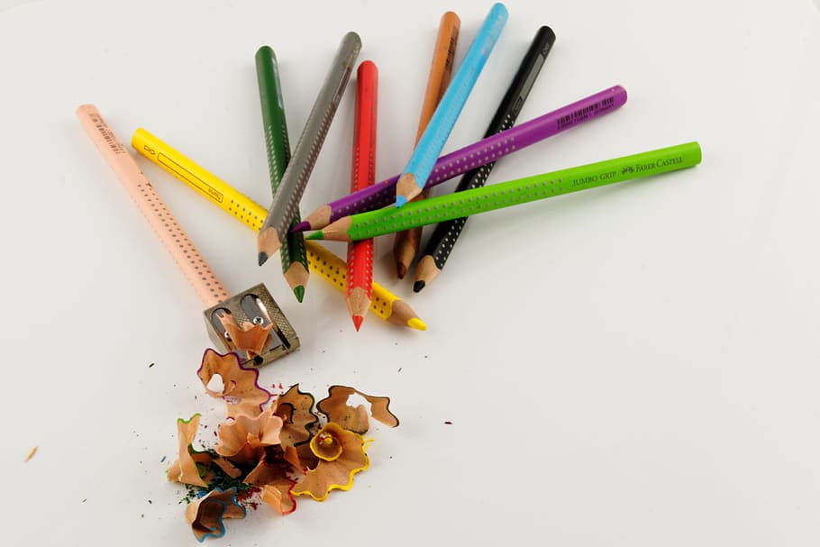 dipertajam, pensil warna, tumpukan, putih, permukaan, pena, warna-warni, warna, runcing, spitzer