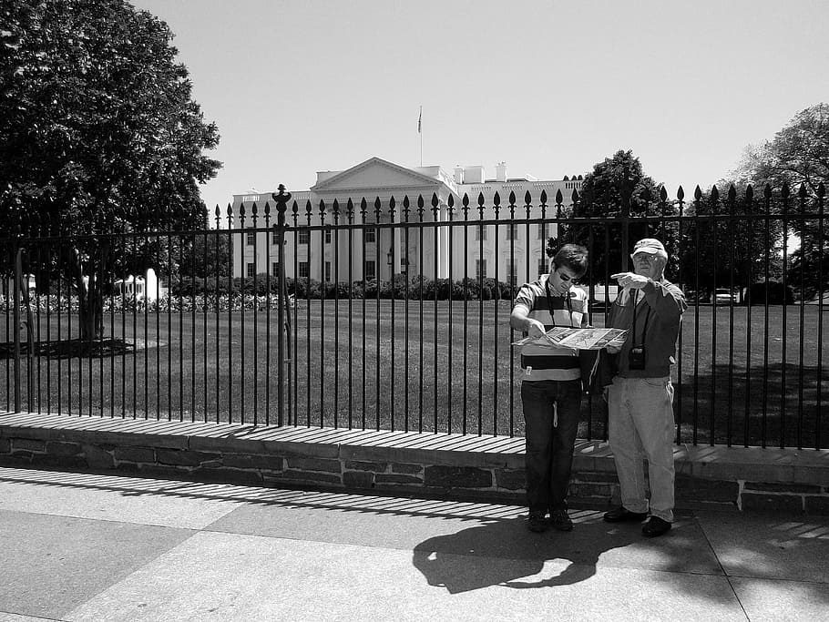 tourist, building, people, lost, map, white house, washington, dc, usa, two people