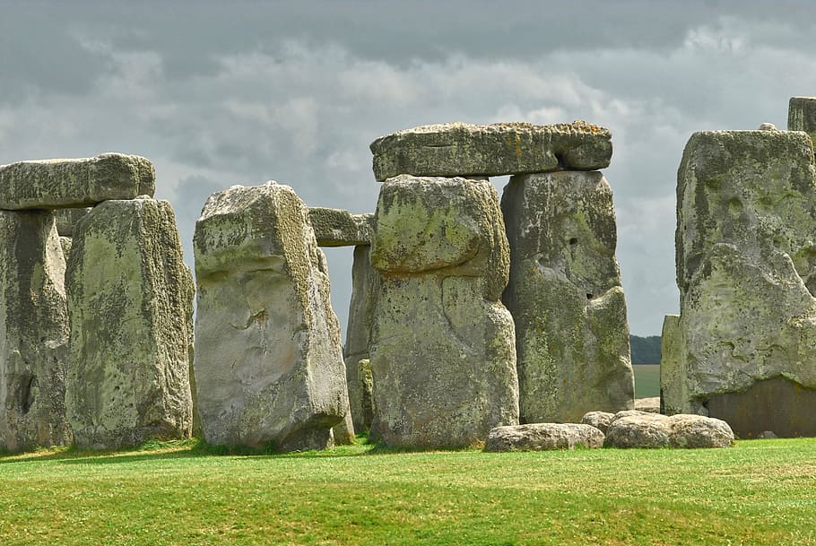 stonehenge, megalith, ancient, prehistory, unesco, britain, tourism, heritage, historic, history