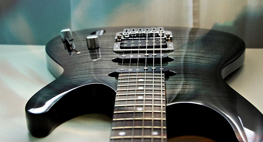 black, electric, guitar, table, electric guitar, stringed instrument, musical instrument, electrically, rock music, rock