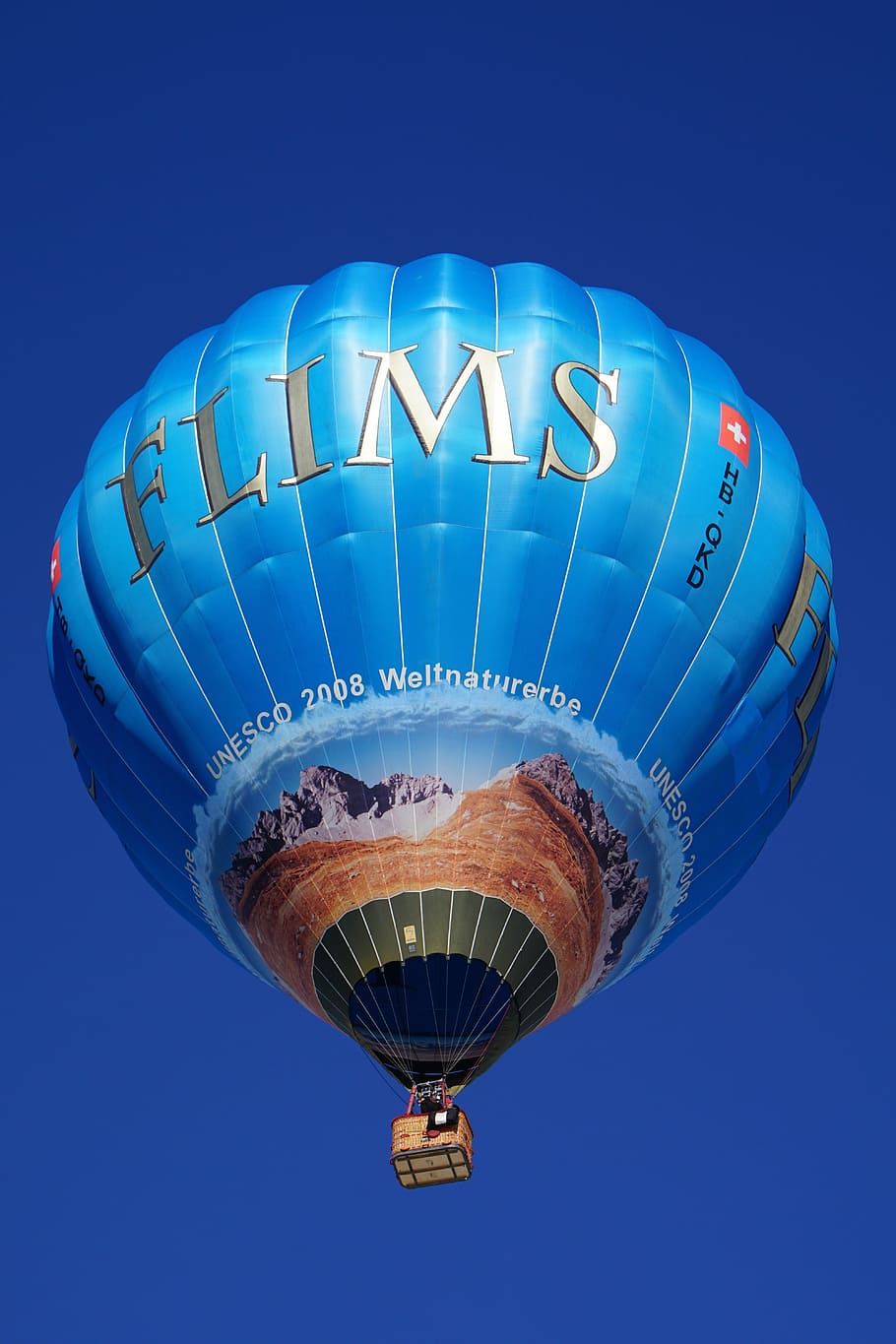 balloon, balloon envelope, hot air balloon, sleeve, hot air balloon ride, fly, take off, float, adventure, airship