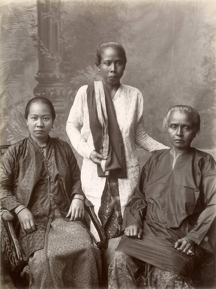 mulheres malaias, cingapura, década de 1890, chinês, malaio, mulheres em Singapura, fotos, pessoas, domínio público, vintage
