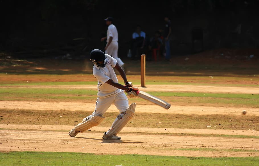 cricket player, holding, cricket bat, daytime, shot, batsman, cricket, cricketer, match, sportsman