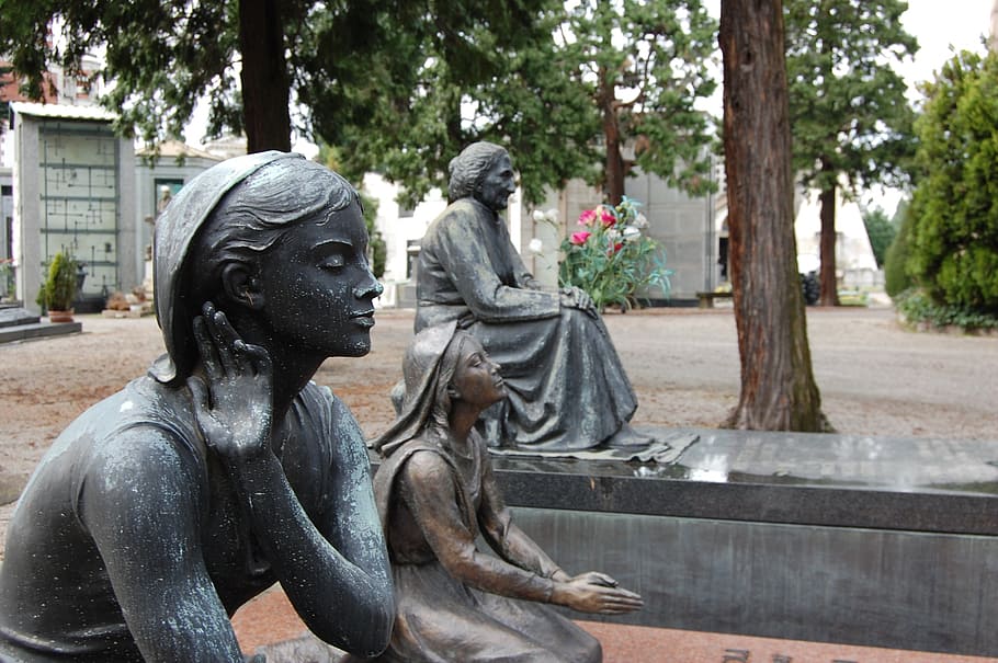 figures, girl, praying, cemetery, milan, monumental cemetery, sculpture, statue, representation, art and craft