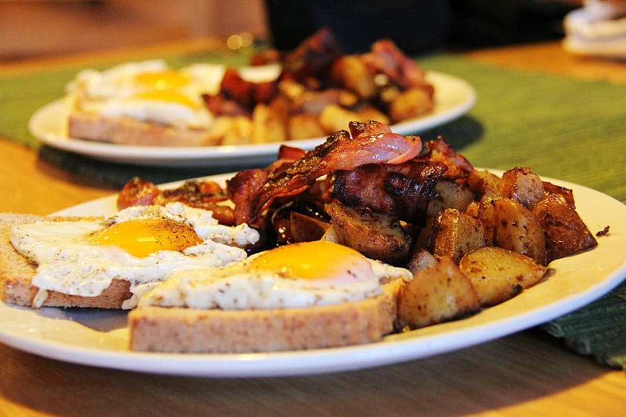 pork, sunny, side-up egg dish, breakfast, cook, food, bread, bacon, eggs, potato