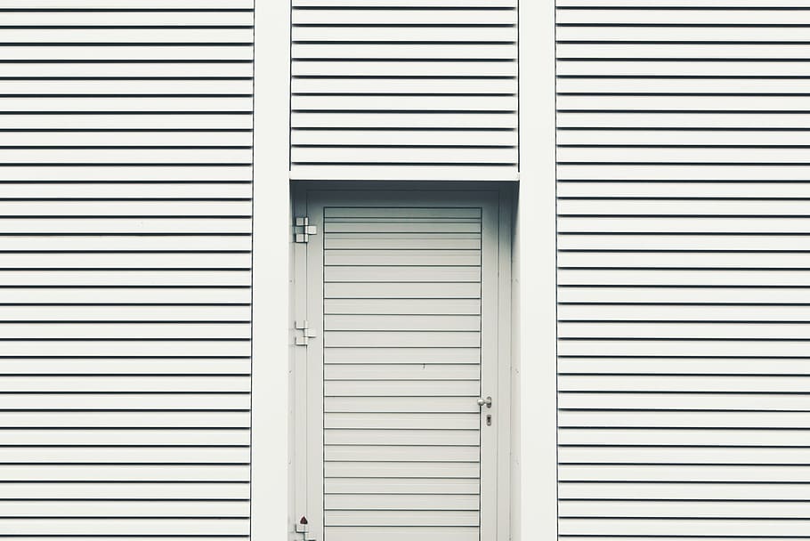 白い木製のドア, 建築, 建物, インフラストラクチャ, 白, 壁, 窓, 背景, 木-素材, パターン