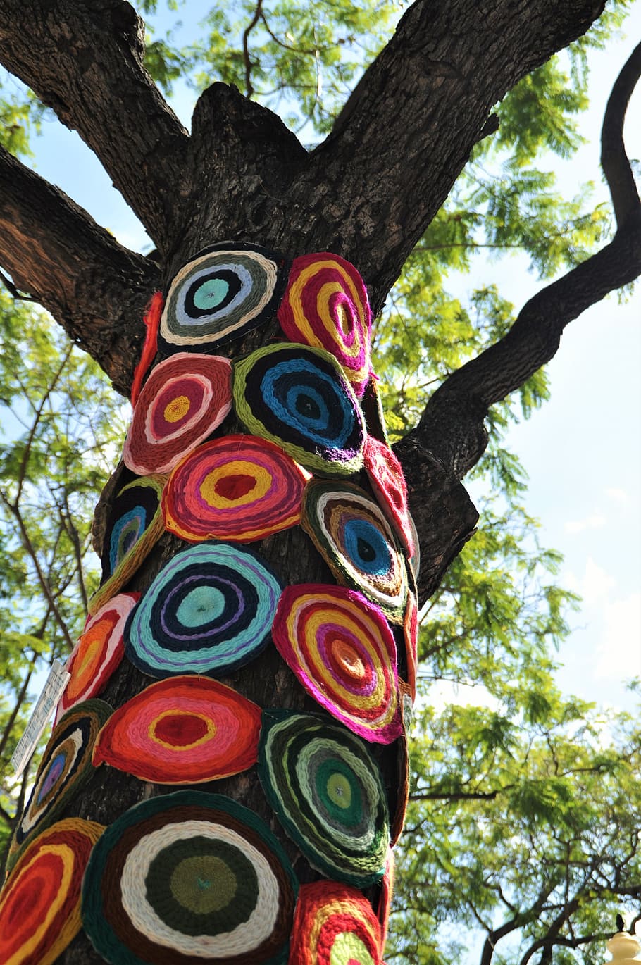 upcycling, tree, crochet, art, tree decoration, festival, street art, hand labor, guerrilla crochet, wool